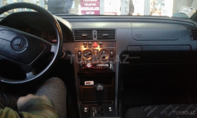 Mercedes C 180 1999, 186,000 km - 1.8 l - Bakı