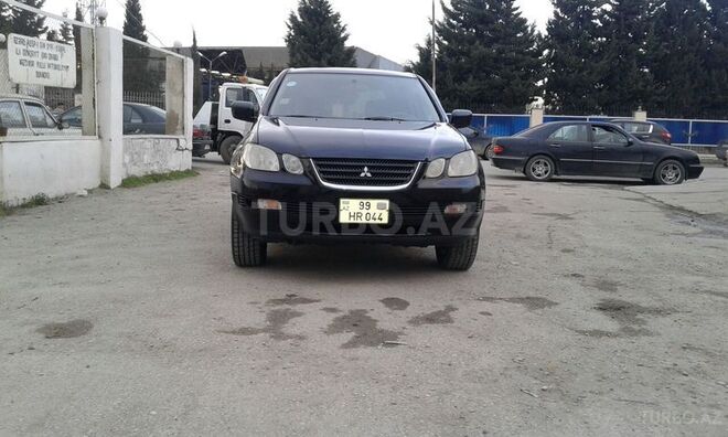 Mitsubishi Airtrek 2001, 250,000 km - 2.0 л - Sumqayıt