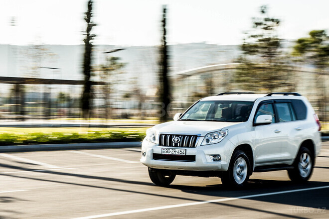 Toyota Prado 2009, 180,000 km - 2.7 л - Bakı