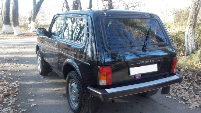 LADA (VAZ) Niva 2015, 45,000 km - 1.7 л - Xudat