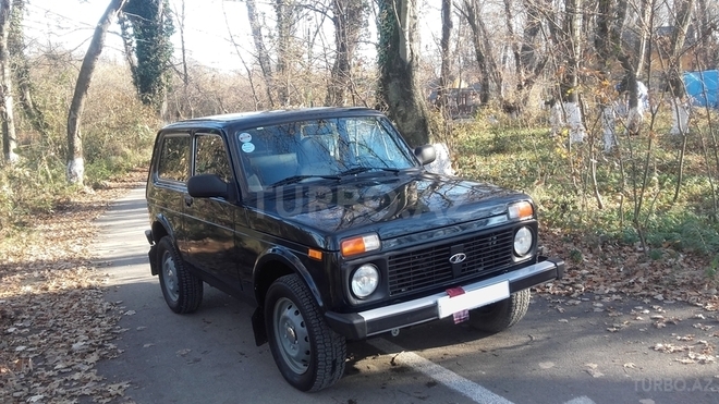 LADA (VAZ) Niva 2015, 45,000 km - 1.7 л - Xudat