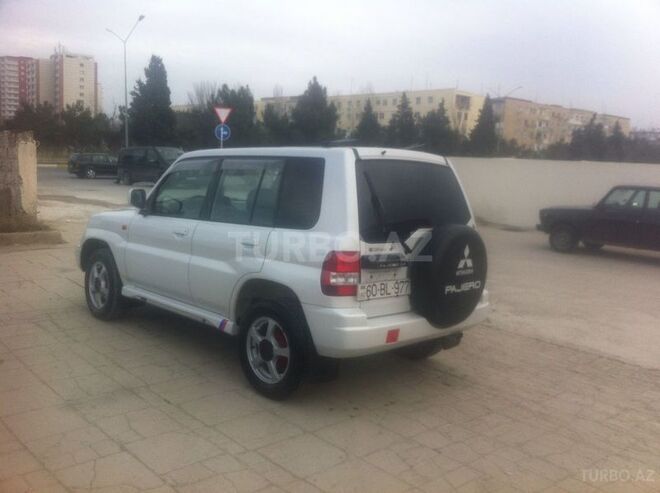 Mitsubishi Pajero io 1999, 162,000 km - 1.8 l - Bakı
