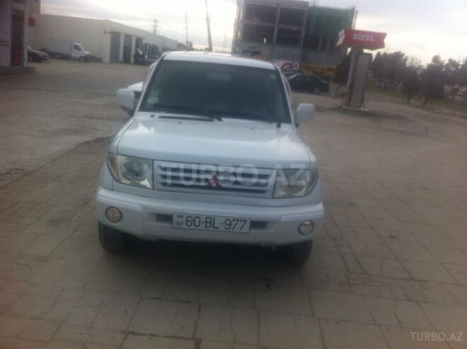 Mitsubishi Pajero io 1999, 162,000 km - 1.8 l - Bakı