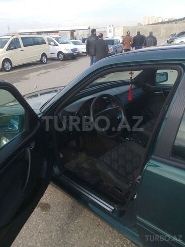 Mercedes C 180 1996, 300,000 km - 1.8 л - Bakı