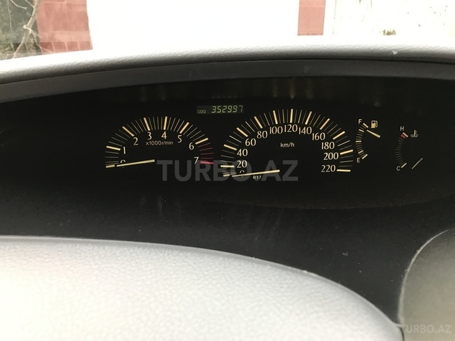 Toyota Previa 2003, 353,000 km - 2.4 l - Bakı