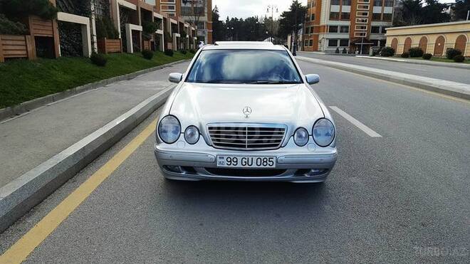 Mercedes E 320 2000, 265,000 km - 3.2 l - Bakı