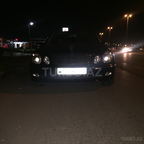 Mercedes E 220 2005, 280,000 km - 2.2 л - Bakı
