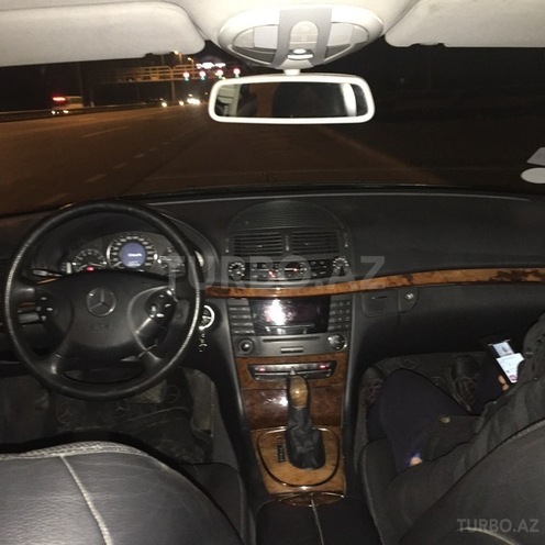 Mercedes E 220 2005, 280,000 km - 2.2 л - Bakı