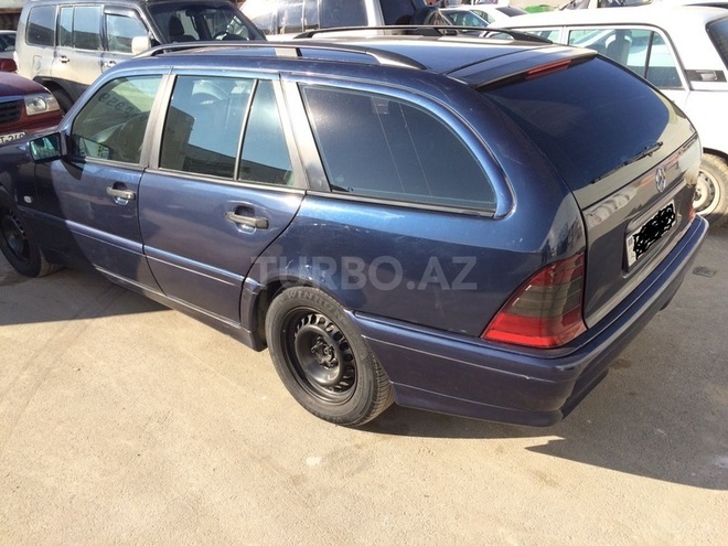Mercedes C 220 1999, 339,000 km - 2.2 l - Bakı