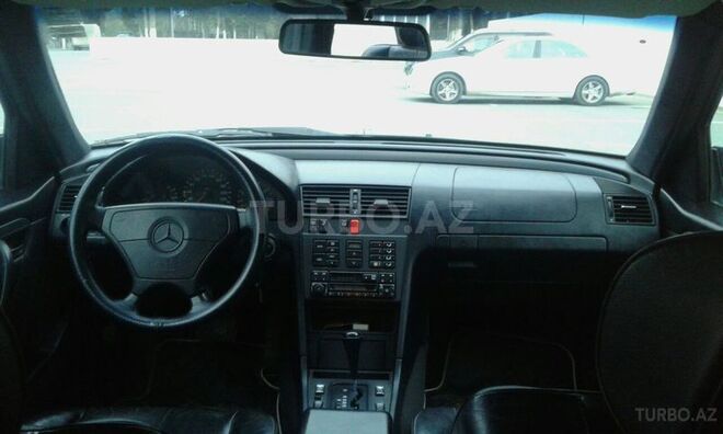 Mercedes C 200 1995, 240,000 km - 2.0 l - Sumqayıt