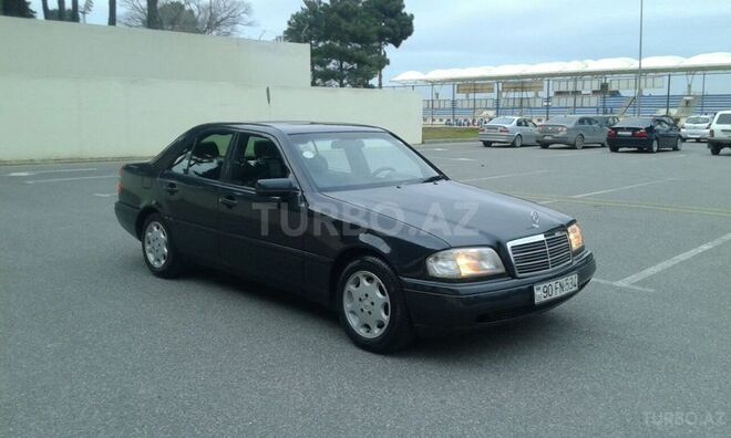 Mercedes C 200 1995, 240,000 km - 2.0 l - Sumqayıt