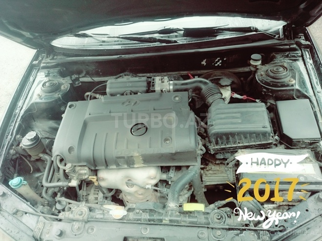Hyundai Elantra 2004, 230,000 km - 1.6 l - Şəki