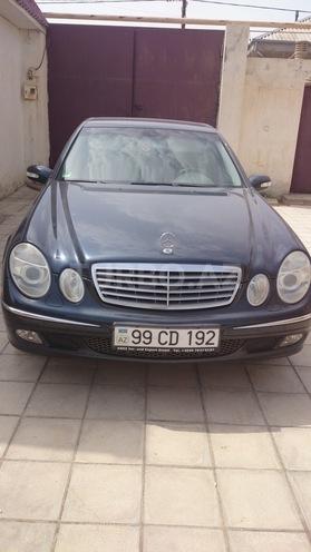 Mercedes E 240 2004, 186,000 km - 2.6 l - Bakı