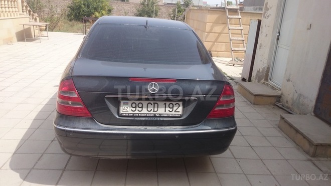 Mercedes E 240 2004, 186,000 km - 2.6 l - Bakı
