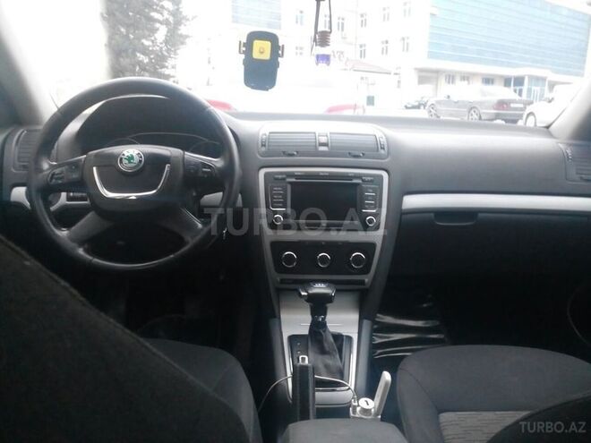 Skoda Octavia 2012, 274,000 km - 1.2 l - Bakı