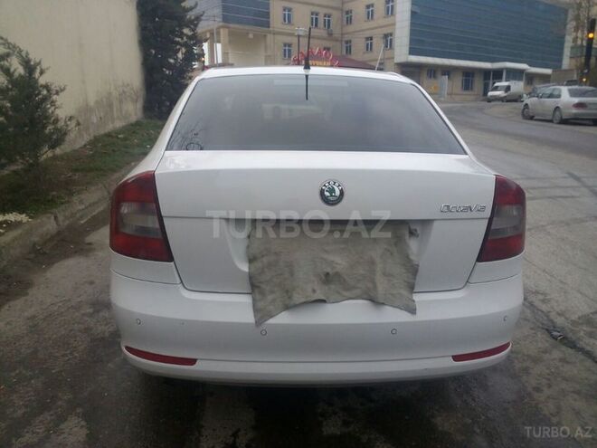 Skoda Octavia 2012, 274,000 km - 1.2 l - Bakı