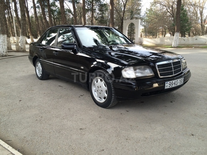 Mercedes C 200 1994, 250,000 km - 2.0 l - Sumqayıt