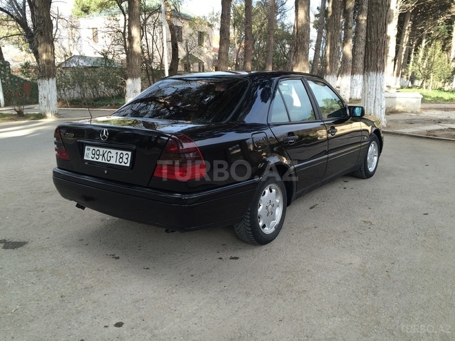 Mercedes C 200 1994, 250,000 km - 2.0 l - Sumqayıt