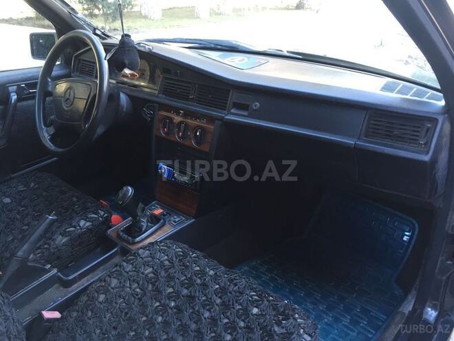 Mercedes 190 1992, 327,000 km - 2.0 l - Sumqayıt