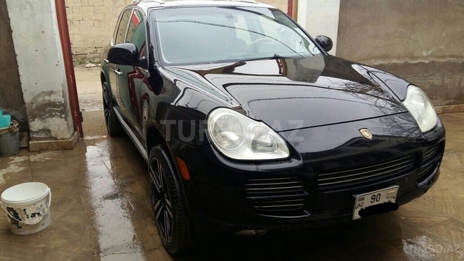 Porsche Cayenne 2004, 153,000 km - 4.5 l - Bakı