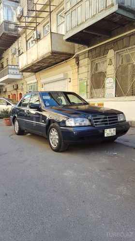 Mercedes C 220 1995, 231,300 km - 2.2 l - Bakı