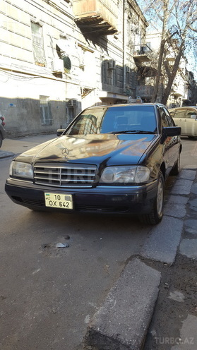 Mercedes C 220 1995, 231,300 km - 2.2 l - Bakı