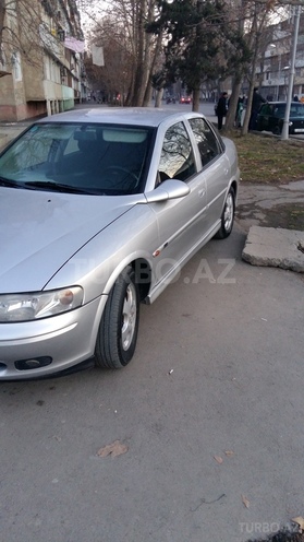 Opel Vectra 2000, 230,000 km - 1.6 l - Mingəçevir