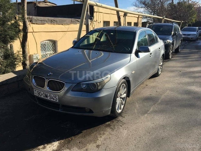 BMW 520 2004, 250,000 km - 2.2 л - Bakı