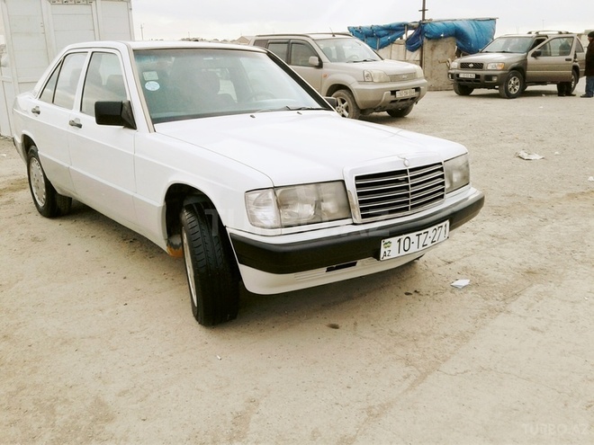 Mercedes 190 1992, 275,000 km - 2.0 l - Bakı
