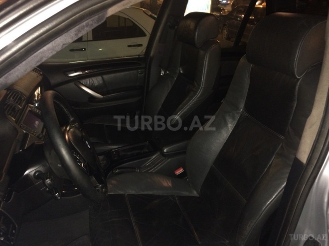 BMW X5 2001, 200,000 km - 4.4 l - Bakı