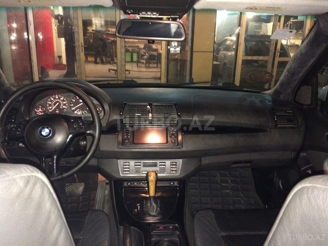 BMW X5 2001, 200,000 km - 4.4 l - Bakı