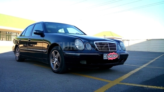 Mercedes E 240 1999, 285,000 km - 2.4 l - Bakı