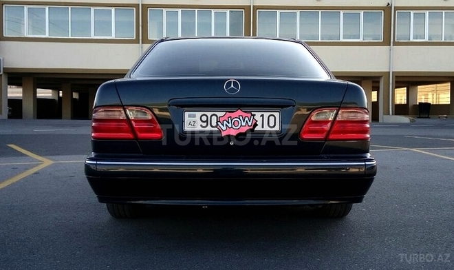 Mercedes E 240 1999, 285,000 km - 2.4 l - Bakı