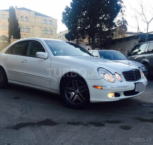 Mercedes E 320 2004, 163,665 km - 3.2 l - Bakı