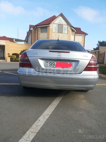 Mercedes E 270 2002, 323,000 km - 2.7 л - Bakı