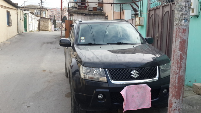 Suzuki Grand Vitara 2006, 139,000 km - 2.7 l - Bakı