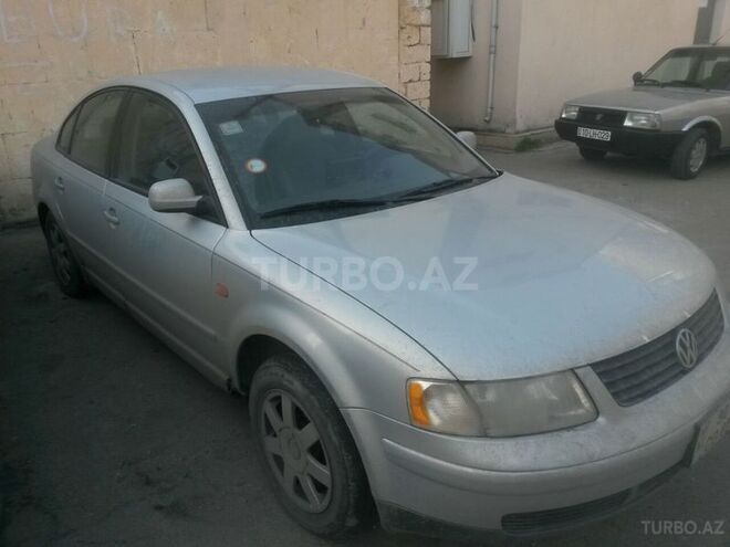 Volkswagen Passat 1999, 360,000 km - 2.8 л - Bakı