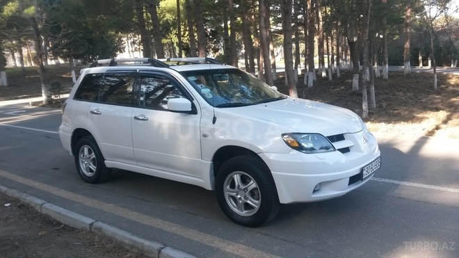 Mitsubishi Outlander 2003, 189,000 km - 2.0 л - Sumqayıt