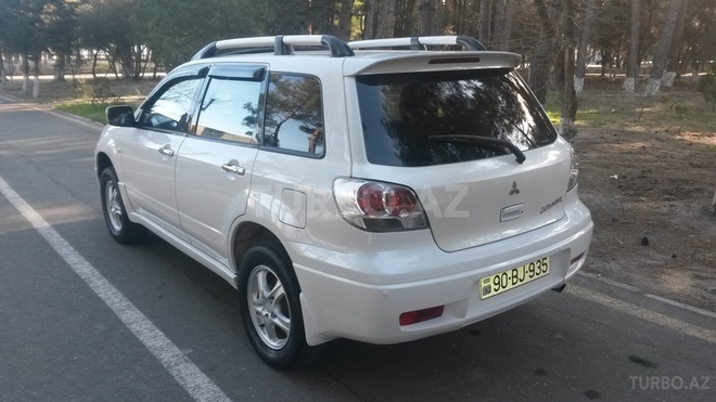 Mitsubishi Outlander 2003, 189,000 km - 2.0 л - Sumqayıt