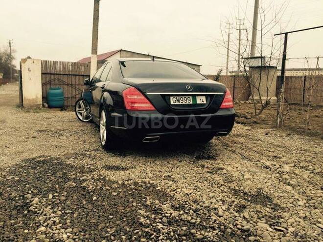 Mercedes S 350 2009, 122,000 km - 3.5 л - Sabirabad