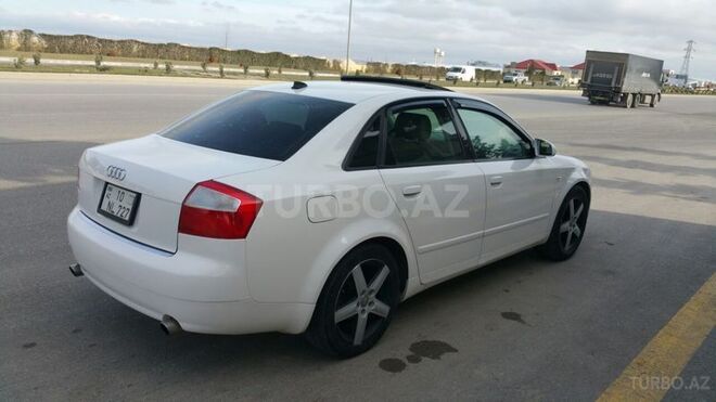 Audi A4 2003, 118,000 km - 1.8 l - Bakı