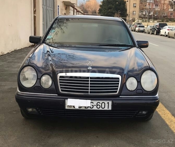 Mercedes E 240 1998, 225,000 km - 2.4 l - Bakı