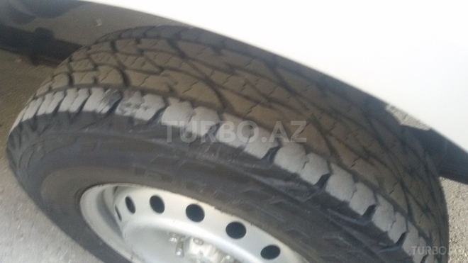 Nissan Navara 2011, 170,000 km - 2.5 l - Bakı