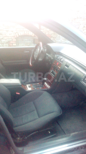 Mercedes E 240 1998, 235,000 km - 2.4 л - Şəki