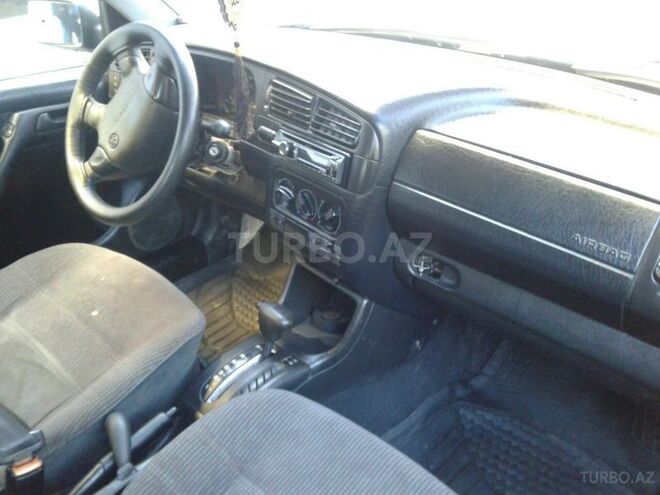 Volkswagen Golf 1996, 215,000 km - 2.0 l - Bakı
