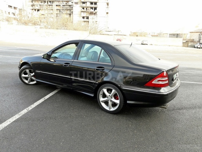 Mercedes C 230 2006, 162,000 km - 2.5 л - Bakı