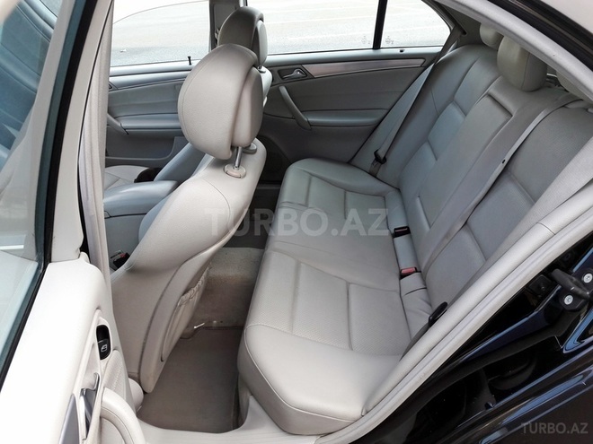Mercedes C 230 2006, 162,000 km - 2.5 л - Bakı