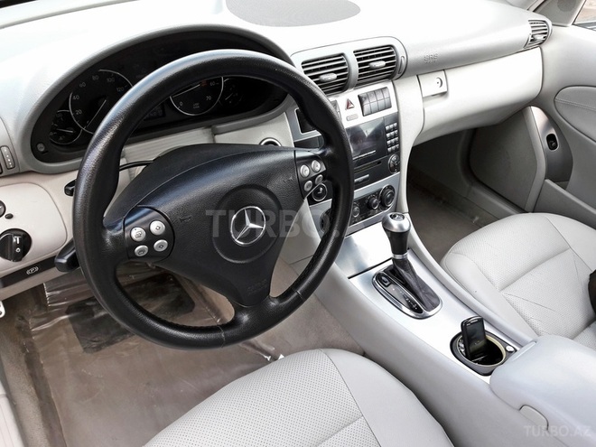 Mercedes C 230 2006, 162,000 km - 2.5 л - Bakı