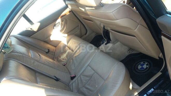 BMW 528 1996, 152,000 km - 2.8 l - Bərdə