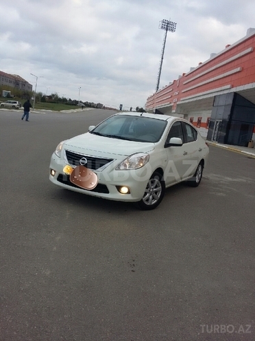 Nissan Sunny 2013, 118,000 km - 0.2 л - Bakı
